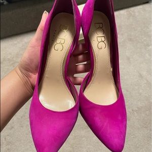 BCBG Closed toe heels